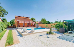 Ferienhaus Marlena Mit Pool